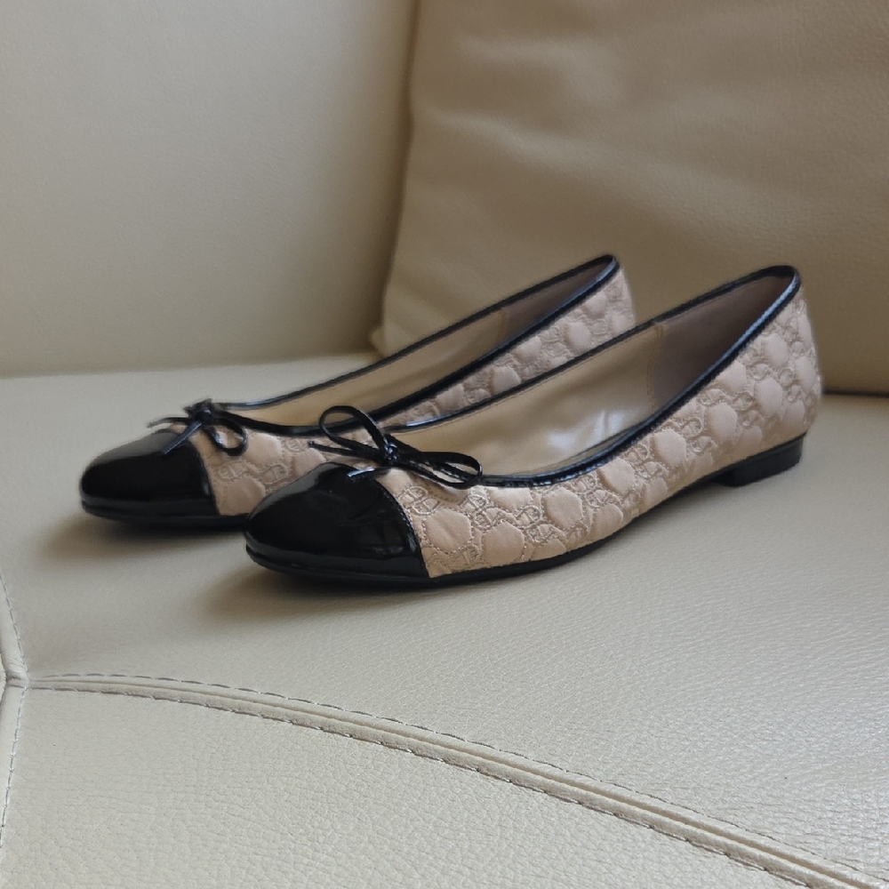 Etienne Aigner Black and Cream Ballet Flat Loafers